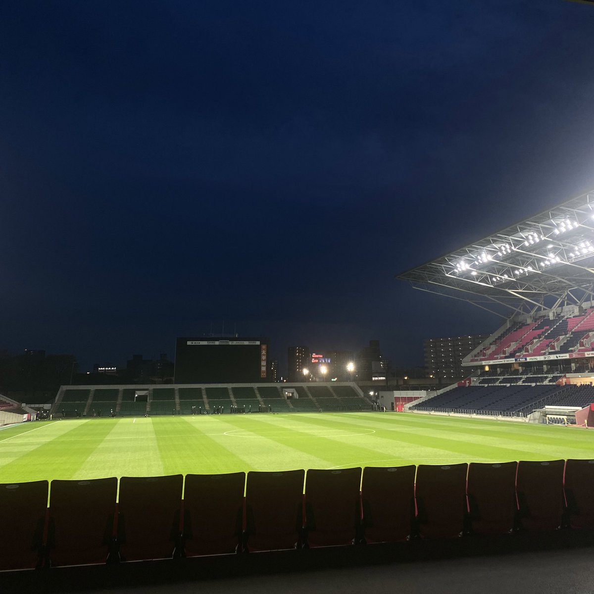 15年ぶりのホーム鹿島勝利！

ビッグフラッグのご協力ありがとうございました🙇‍♂️
90分+12の劇的ゴール
諦めず選手に伝え続けた結果だと思います