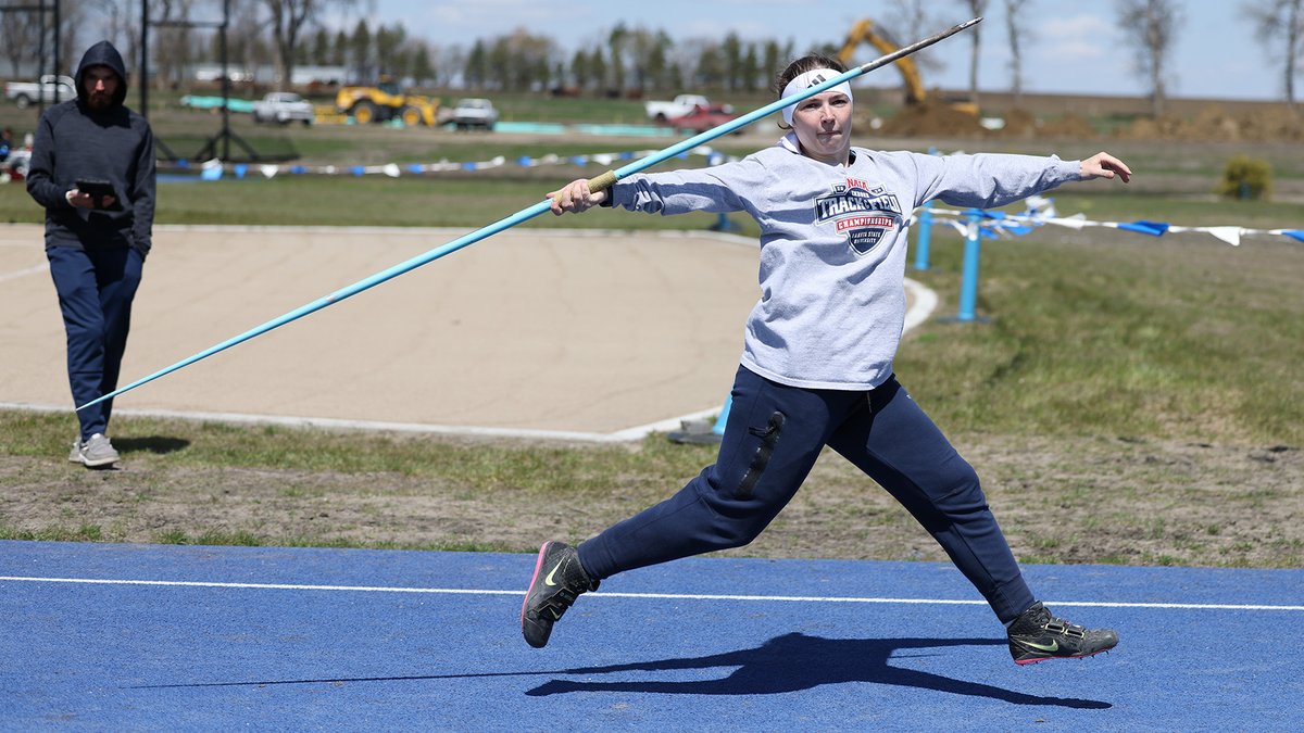 Dakota State University Athletics (@dsu_trojans) on Twitter photo W👟 RECAP: <a href="/DSUTF/">DSU T&F/XC</a> Trojan women’s team produces first NAIA outdoor national qualifier with school record mark
Olson broke 22-years-old school record in javelin; Trojans place third as a team at Minnesota State-Mankato Open
📰 tinyurl.com/mrypffa9
#TrojanNation⚔️ W👟 RECAP: <a href="/DSUTF/">DSU T&F/XC</a> Trojan women’s team produces first NAIA outdoor national qualifier with school record mark
Olson broke 22-years-old school record in javelin; Trojans place third as a team at Minnesota State-Mankato Open
📰 tinyurl.com/mrypffa9
#TrojanNation⚔️