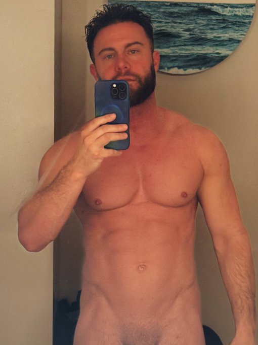 Seth Gamble - Come Join Me 😈 https://t.co/BJ39CBCFx3