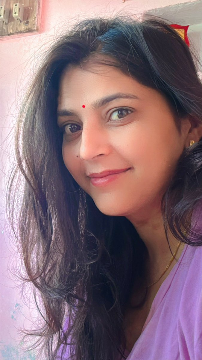 Lazy day🤨😌 how r u feeling today ????