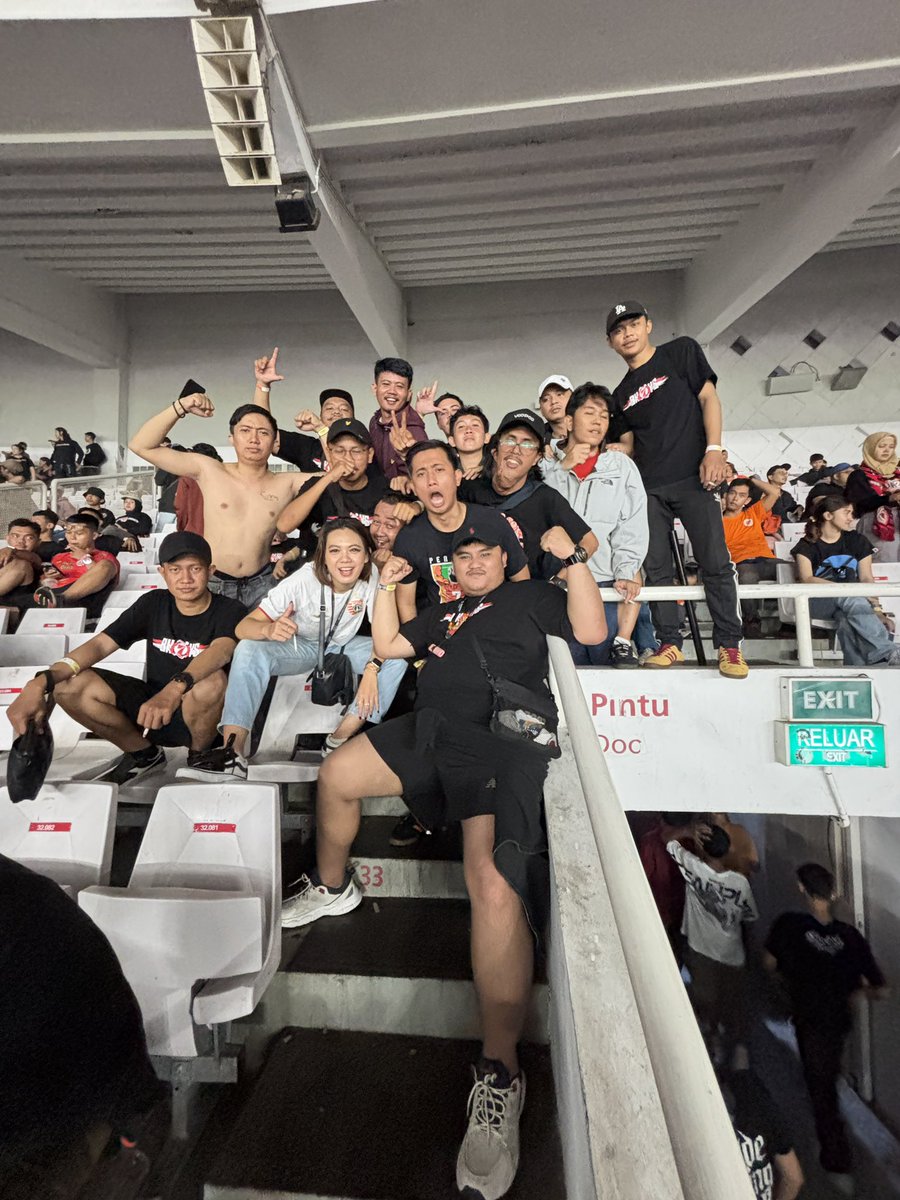 more than f(ake)riend ☺️