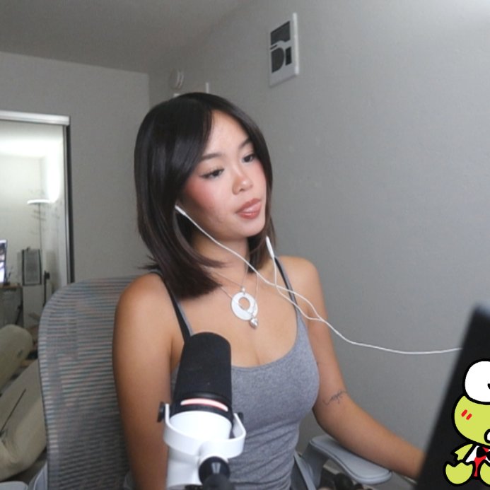 vynn1e's tweet photo. yearly stream happening right now https://t.co/7ucPAEC1t2