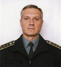 falledlenin's tweet photo. В цей день 2014 року у бою біля Слов'янська загинув Геннадій Біліченко — капітан СБУ "Альфа", перша жертва війни на сході України. Учасник 180 бойових операцій. За роки служби був удостоєний чотирьох медалей та ордена Б.Хмельницького III ступеня. Залишилися дружина, 13-річний син https://t.co/W3ju1ylpKQ