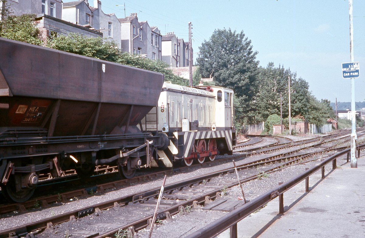 Paul Stanford FCIRO (@pjsrail) on Twitter photo Enjoyable bimble around Bristol docks yesterday. <a href="/mshedbristol/">M Shed</a> Gr8 to see Bristol built steam loco Henbury operating. At start of my rail career coal trains operated to what’s now a vibrant tourist attraction #visitBristol #Bristol #railway <a href="/RailwayMagazine/">The Railway Magazine</a> <a href="/railexpress/">RAIL EXPRESS</a> Enjoyable bimble around Bristol docks yesterday. <a href="/mshedbristol/">M Shed</a> Gr8 to see Bristol built steam loco Henbury operating. At start of my rail career coal trains operated to what’s now a vibrant tourist attraction #visitBristol #Bristol #railway <a href="/RailwayMagazine/">The Railway Magazine</a> <a href="/railexpress/">RAIL EXPRESS</a>