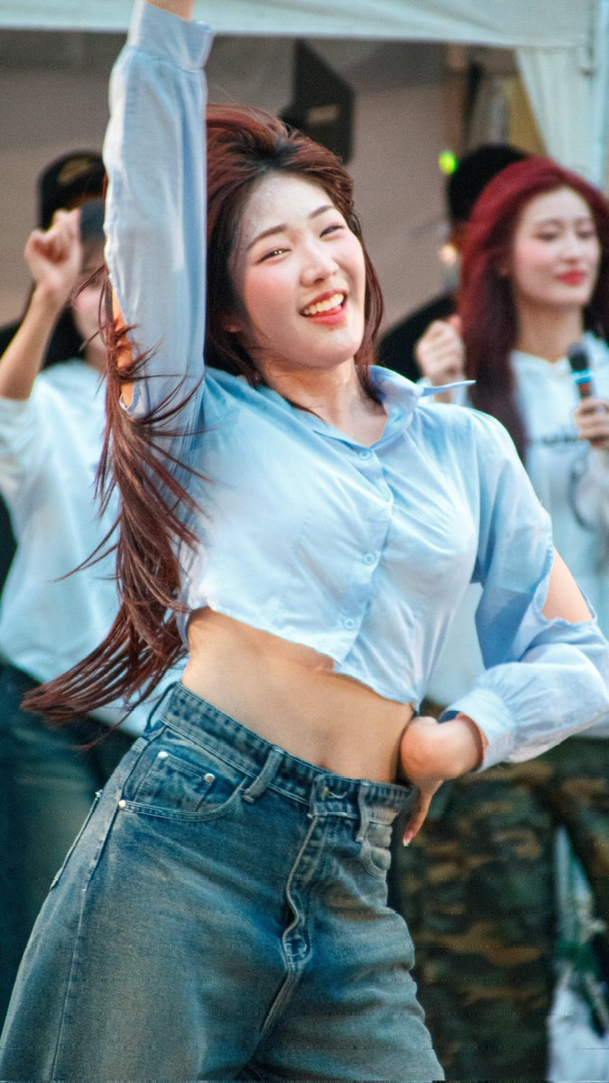 einstyle's tweet photo. อยากให้จัดกิจกรรมแบบนี้อีก
#MarineBNK48 #BNK48 #BNK48_RUMOR #RUMOR_DanceChallenge https://t.co/KyHO37xa7O