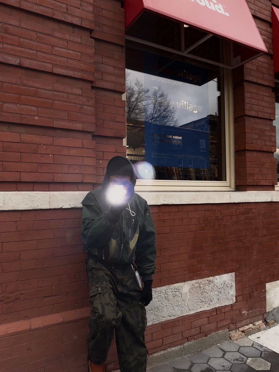 Offnce1's tweet photo. #swag https://t.co/ga772PS3P7