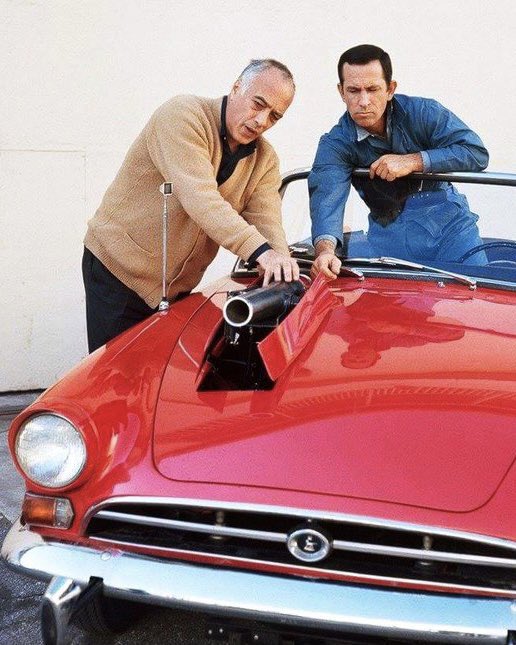 Superstar_Cars's tweet image. “Ah, the old machine gun in the hood trick ...” 

Remembering Don Adams, best known for playing Maxwell Smart, AKA Agent 86, born #OnThisDay in 1923. 

#GetSmart #SunbeamAlpine #SunbeamTiger