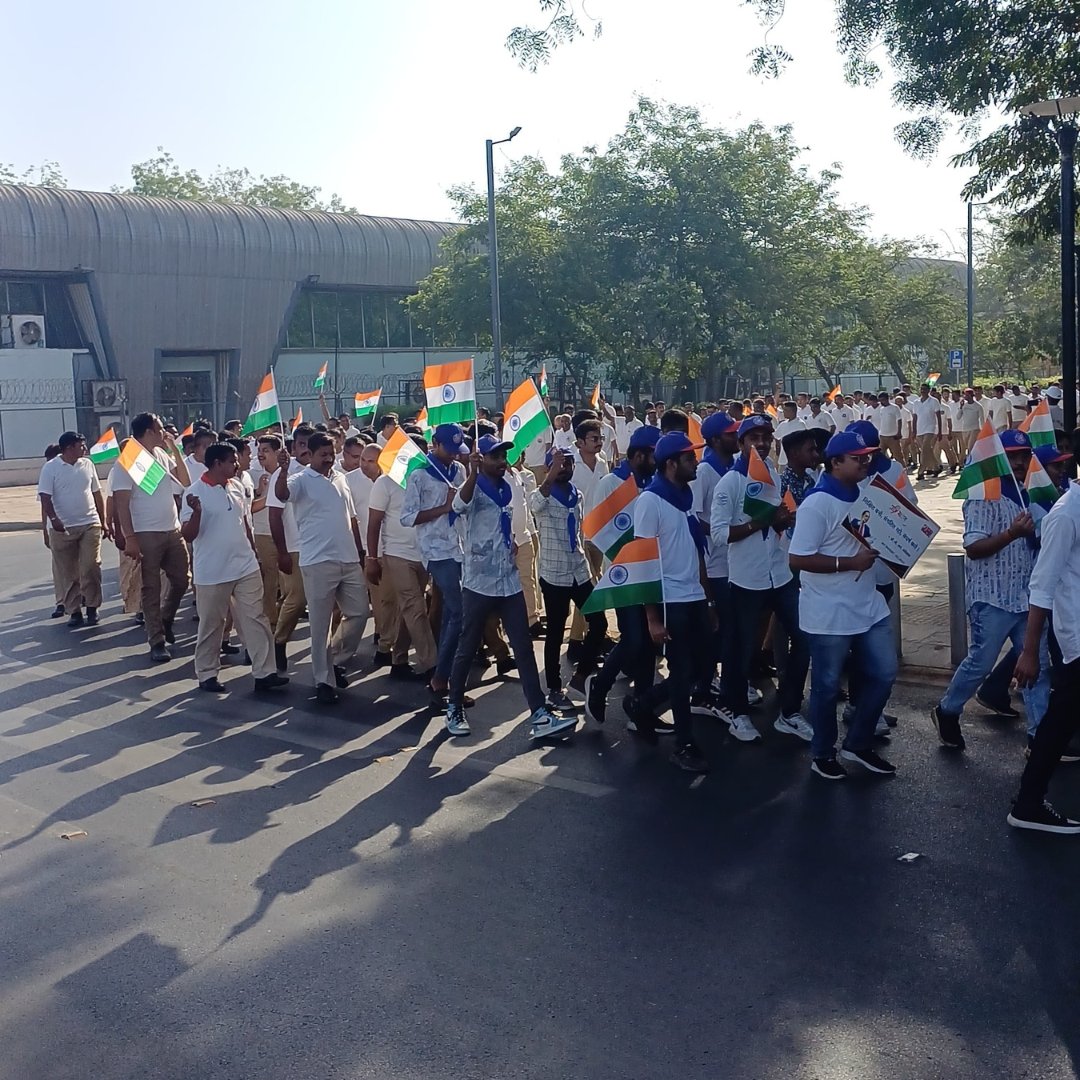 YASMinistry's tweet photo. In a heartfelt tribute to Babasaheb, the streets of Gujarat were energized by the footsteps of #MYBharat volunteers participating in the #JaiBhimPadyatra, honoring Dr. B.R. Ambedkar’s powerful message of equality, justice, and unity for all people. https://t.co/Ss0y3dkcgH