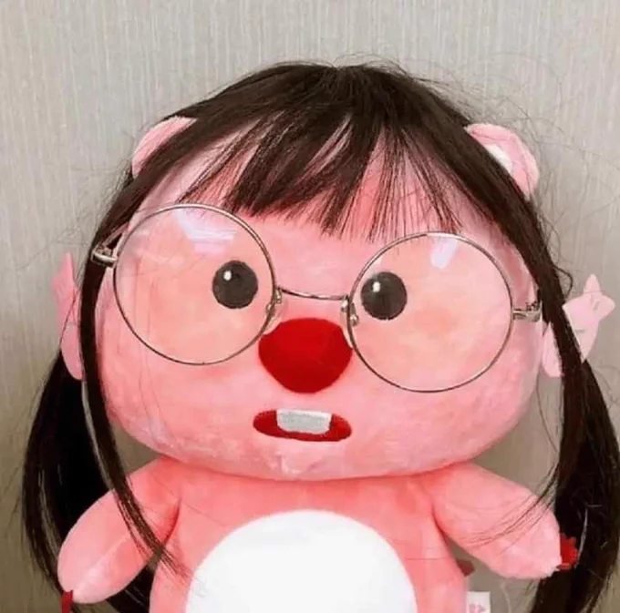 先生がメスシリンダーって言うたびにこっちを見てくる