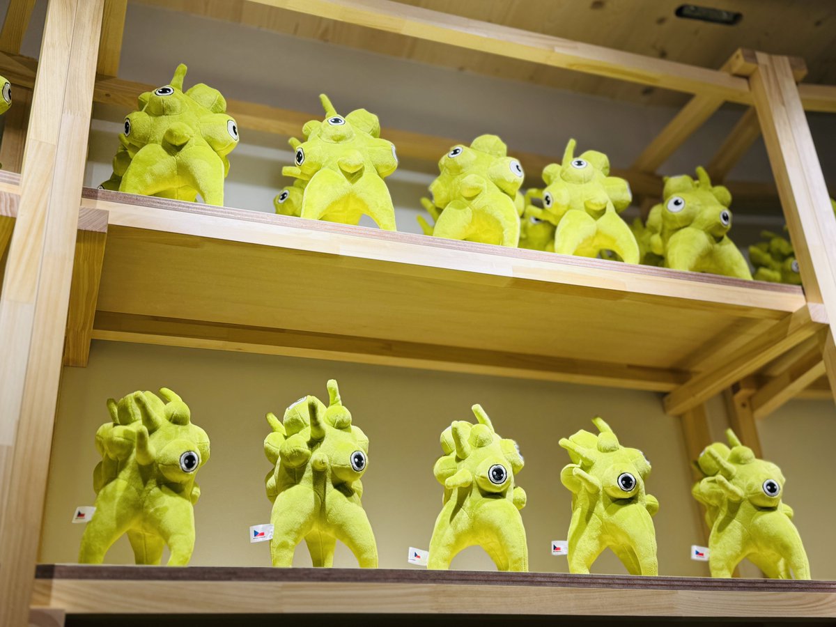 大阪 関西 万博限定 レネ René ぬいぐるみ 新品 チェコ おまけ