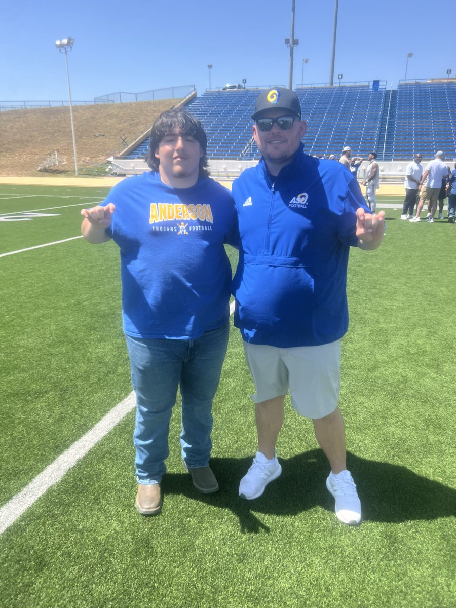 BrandonnAtxx's tweet photo. I had an amazing time today at @AngeloStateFB Thank you for the great hospitality and the extremely energetic atmosphere i loved it out there! Also thank you to @coach_salgado and @CoachMadAtwell for having me.

@GRIT_FIT_ @d_hatcher80 @Zoumboukos65 @CoachBHolcomb @TrojanAnderson https://t.co/X3ypmtfkJo