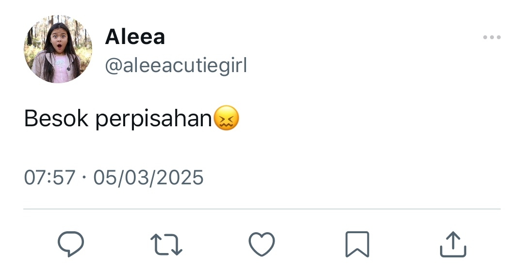 soonaesh_'s tweet photo. Perpisahan

little #kkamocha few tweets au https://t.co/vSj93sKRcu
