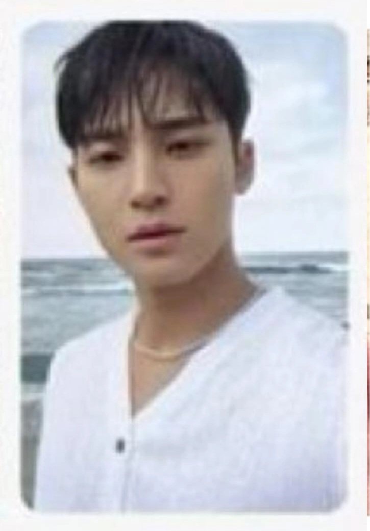 aisuaisy's tweet photo. #wta ada yang tahu pasaran harga pob yes24 stf mingyu yang ini? https://t.co/57abE0pPxr