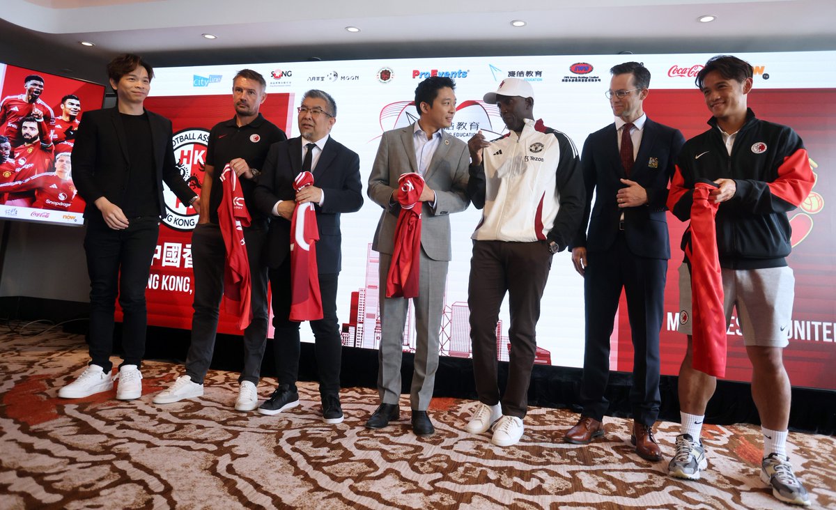 SCMP Sport (@scmp_sport) on Twitter photo Ngan became a Manchester United fan during Cristiano Ronaldo’s first Old Trafford spell between 2003 and 2009, then started watching Spanish football when the Portuguese star left for Real Madrid 🔴⚪️ | <a href="/McNamara_Sport/">Paul McNamara</a> scmp.com/sport/football… Ngan became a Manchester United fan during Cristiano Ronaldo’s first Old Trafford spell between 2003 and 2009, then started watching Spanish football when the Portuguese star left for Real Madrid 🔴⚪️ | <a href="/McNamara_Sport/">Paul McNamara</a> scmp.com/sport/football…