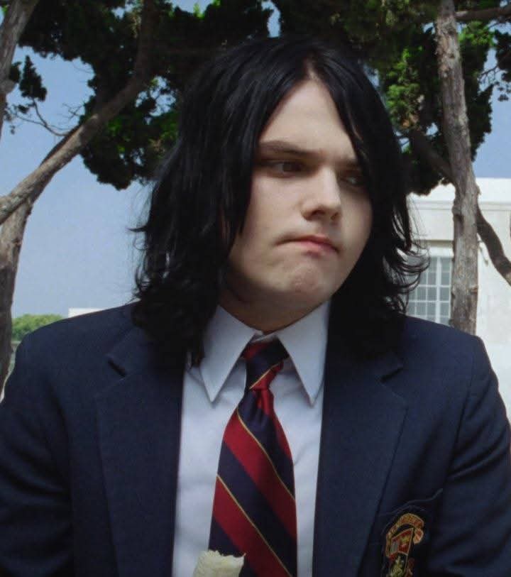 MooniiSC's tweet photo. Y ahora un poema #GerardWay https://t.co/U5MjVHA3gR