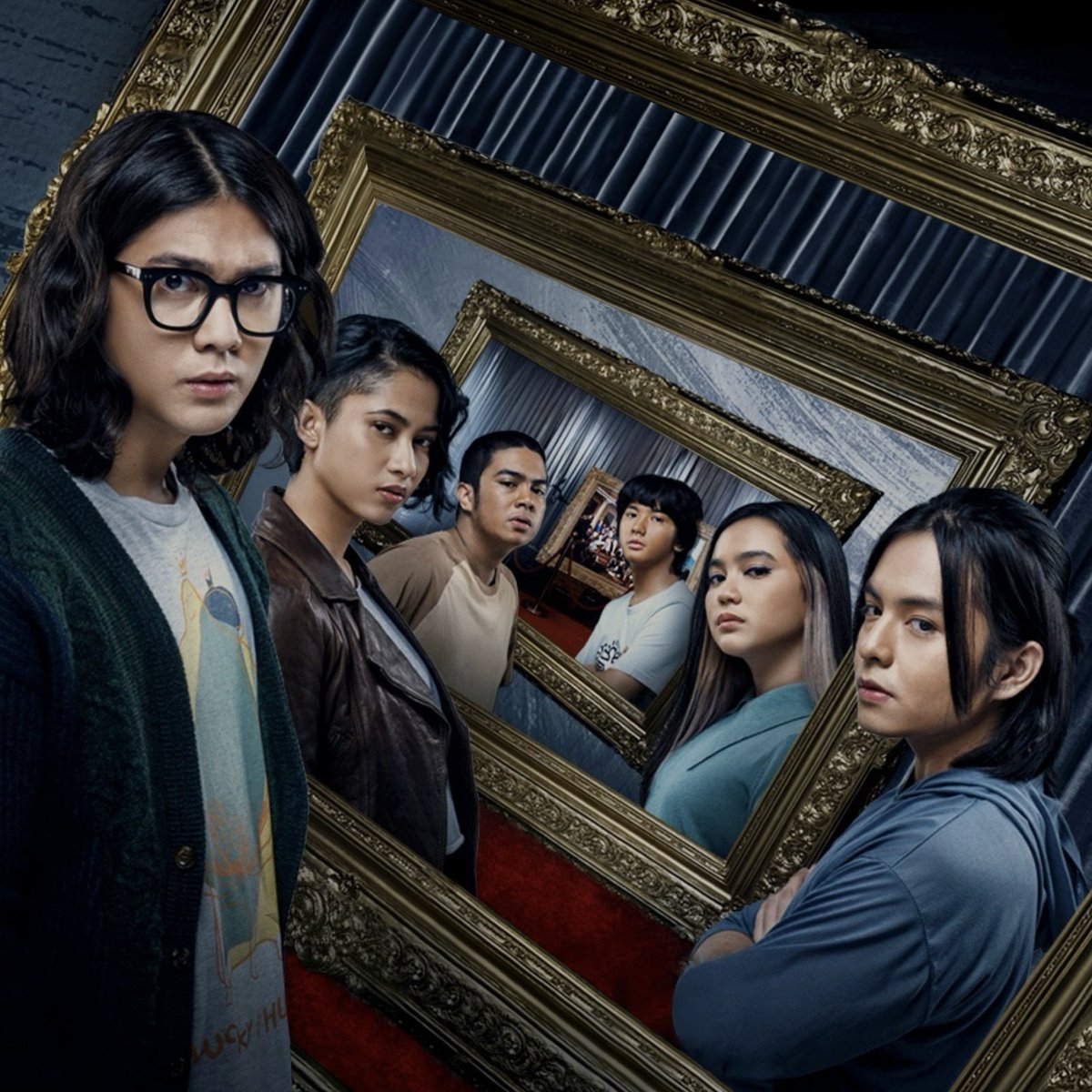FilmIndoSource's tweet photo. ‘JUMBO’ has officially surpassed the theatrical admissions record of ‘MENCURI RADEN SALEH’, making it the highest-grossing title from Visinema as of now. https://t.co/wr6AGAn114