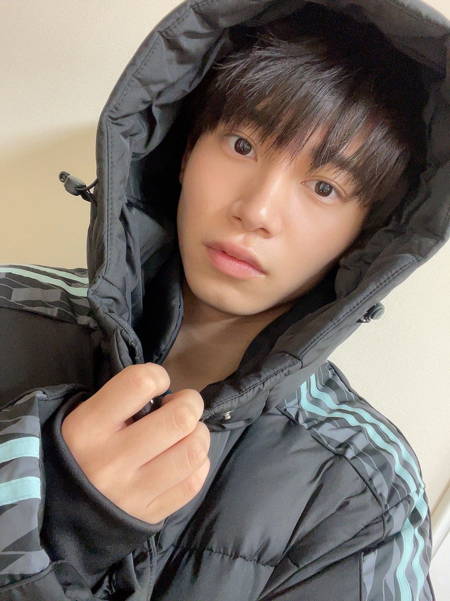 #โทคุการละคร 

"ใส่ชุดนี้ไปดูการละครก็แล้วกัน--! พร้อมดูแล้ว--!"