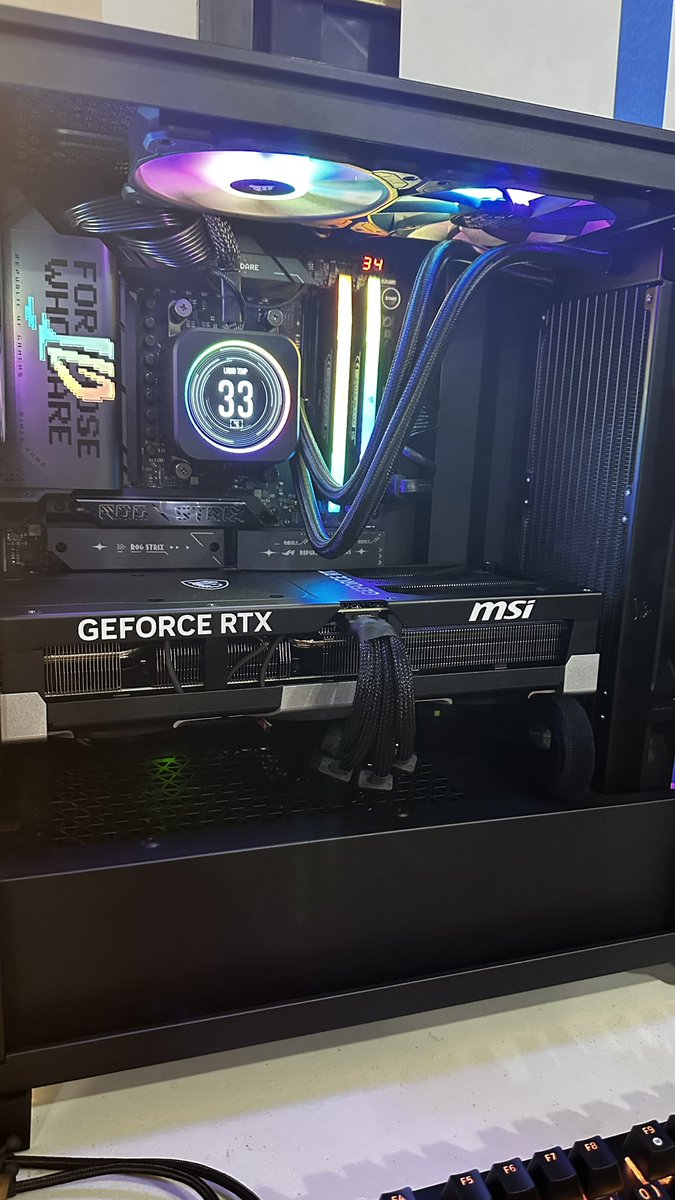 5090 build complete

24 hour stream on Tuesday on god be hyped

And if anyone asks, yes I built it myself