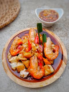 yejunaem's tweet photo. Taraa! Sudah jadi tempe kuah seafood pedas! https://t.co/j0Nr0LaV0x