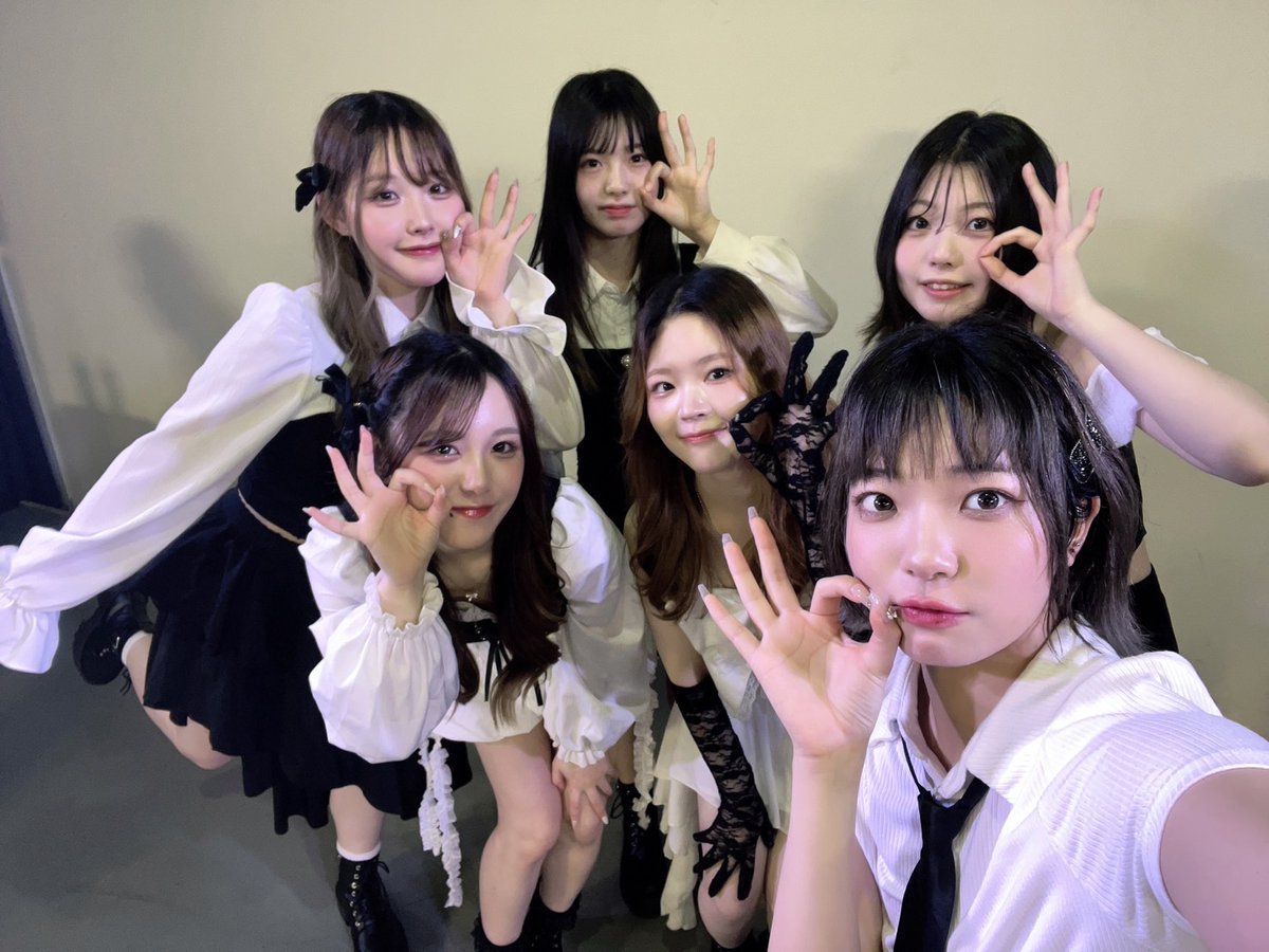2face_official_'s tweet photo. 🌸2FACE OSAKA FANMEETING&LIVE~Spring Flowers~🌸
2日目ありがとうございました!✨️
次回は
📅4月19日 (土) ⏰13:00開演
📍PLUSWIN HALL 南堀江
お待ちしております✨️✨️
https://t.co/ygKpzlxhQK
#2FACE
#2FACE_OSAKA
#2FACE_Spring_Flowers https://t.co/sp6U3FZerZ