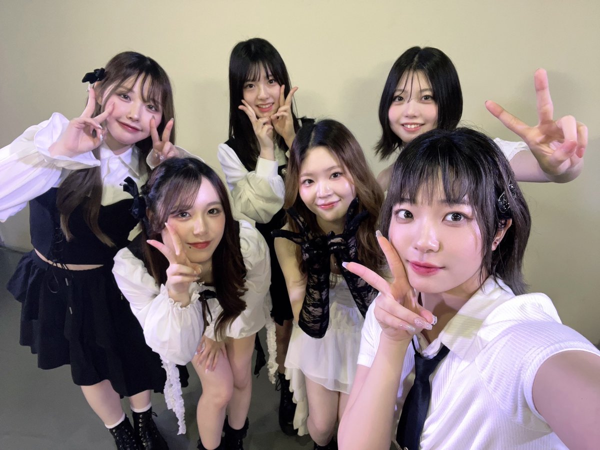 2face_official_'s tweet photo. 🌸2FACE OSAKA FANMEETING&LIVE~Spring Flowers~🌸
2日目ありがとうございました!✨️
次回は
📅4月19日 (土) ⏰13:00開演
📍PLUSWIN HALL 南堀江
お待ちしております✨️✨️
https://t.co/ygKpzlxhQK
#2FACE
#2FACE_OSAKA
#2FACE_Spring_Flowers https://t.co/sp6U3FZerZ