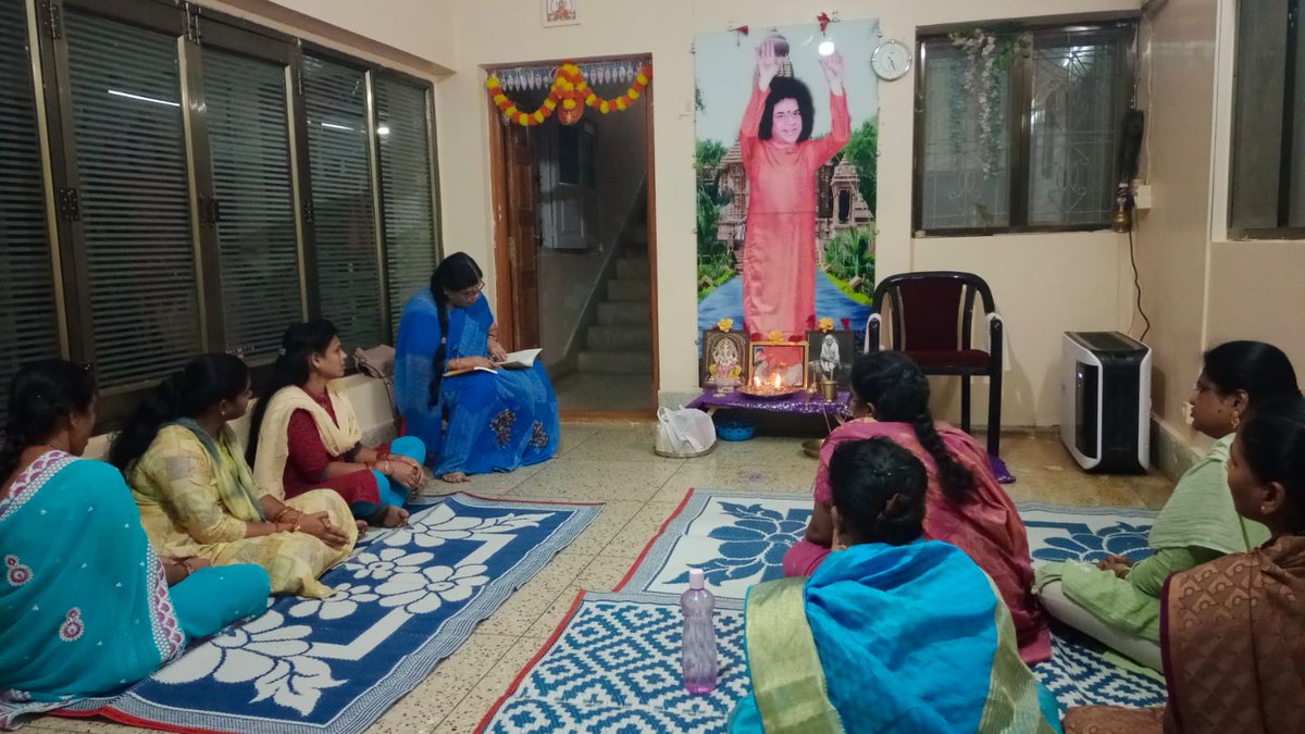 sathyasaiodisha's tweet photo. Loving Sairam..
With the blessings of Sri Sathya Sai Baba, a Parents' Day programme was organized by Nabarangpur Samithi on 11th April 2025 at the residence of a devotee.
#Parentsmeet
#Balvikash
#Nabarangpur
-Media Team https://t.co/LVIs0vpjvb