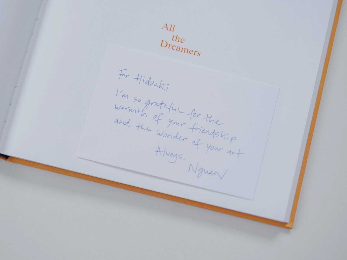 HamadaHideaki's tweet photo. シンガポールの盟友 Nguan の新作写真集『All the Dreamers』が出ました。NYのスタテンアイランドフェリーに乗る人々を捉えた一冊。nguan特有のカラーと距離感。哀愁と切なさを漂わせています。名作！ https://t.co/0DnAeKSdFa