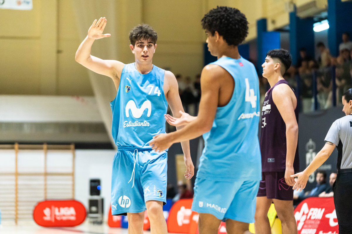 MovistarEstu's tweet photo. Nuestra cantera tiene 3️⃣ finales hoy 💪 #Cantera

➡️ 10h: Final MadCup Femenina
➡️ 13h: Final #F4JuniorF Femenino
➡️ 19h: Final #F4Junior https://t.co/d2lBadtMsp