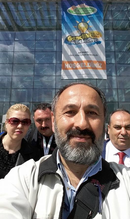 Arşivden çıktı- İstanbul'un gündemini tutan gazeteciler olarak davet edildiğimiz AK Parti'nin 9 yıl önceki ödül töreni için arkadaşlarımız <a href="/HalilOzturk60/">Halil Öztürk 🇹🇷</a> <a href="/NimetKartal15/">Nimet Kartal</a> <a href="/MetropolGazete/">Metropol Gazetesi</a> ile Ankara hatırası...