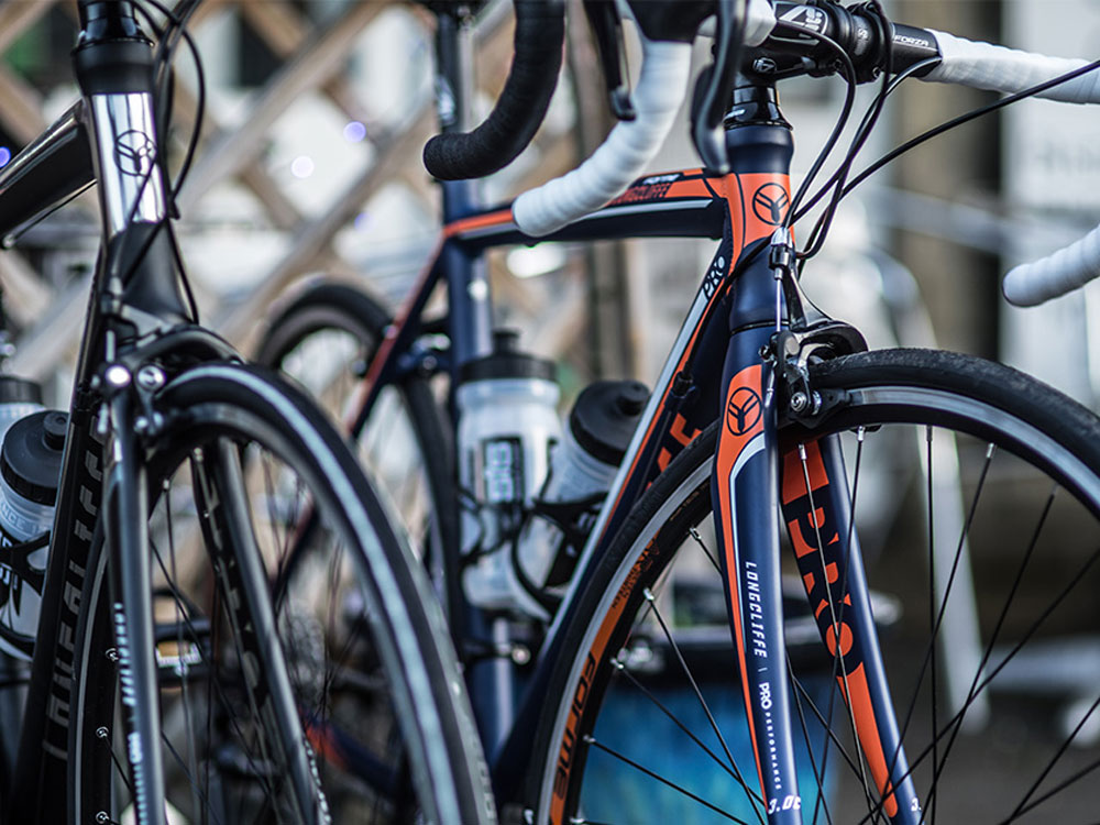 Our bike hire centres are open every day! 😀

🚲 #Ashbourne #Derwent #ParsleyHay 🚲

👪 Perfect for all the family
🌳 Miles of traffic-free trails
✅ No need to book - simply turn up!

👉 peakdistrict.gov.uk/bikehire

#cycling #bikes #trails