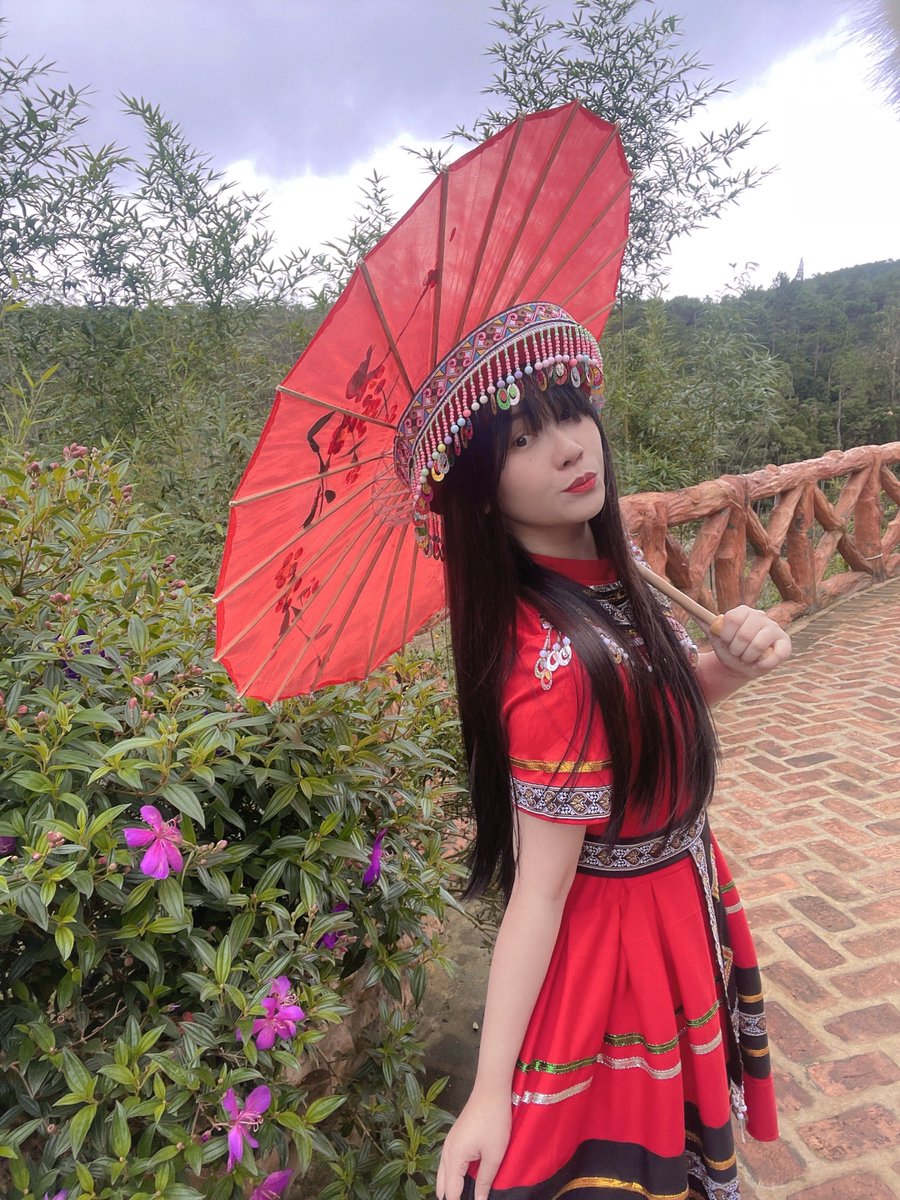 lvlykjw's tweet photo. #throwbck in dalat 📷🌺 https://t.co/PfngRAyzwA