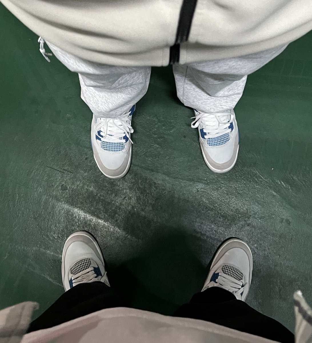 WeirdoM (@weirdom000) on Twitter photo 