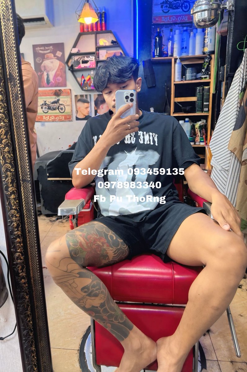 ថង tweet media