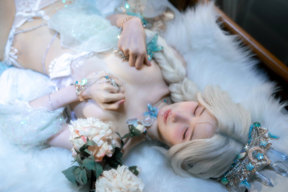 吻一口就能醒来答应你一个愿望
💞：@chengzimiaoj
🤗：@Daguidiyi @Xiaoxiaofoer https://t.co/Wyu7m7bWip