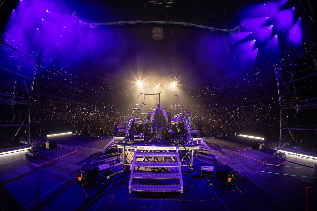 Disturbed's tweet photo. Charlotte, you were incredible! 

📸 @britt_bowman 

#Disturbed #TheSickness25 #charlotte #northcarolina https://t.co/UuqMzDagBP