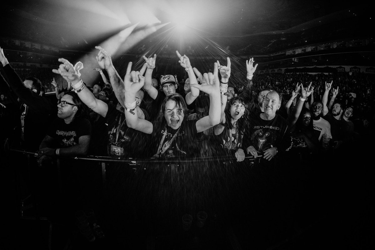 Disturbed's tweet photo. Charlotte, you were incredible! 

📸 @britt_bowman 

#Disturbed #TheSickness25 #charlotte #northcarolina https://t.co/UuqMzDagBP