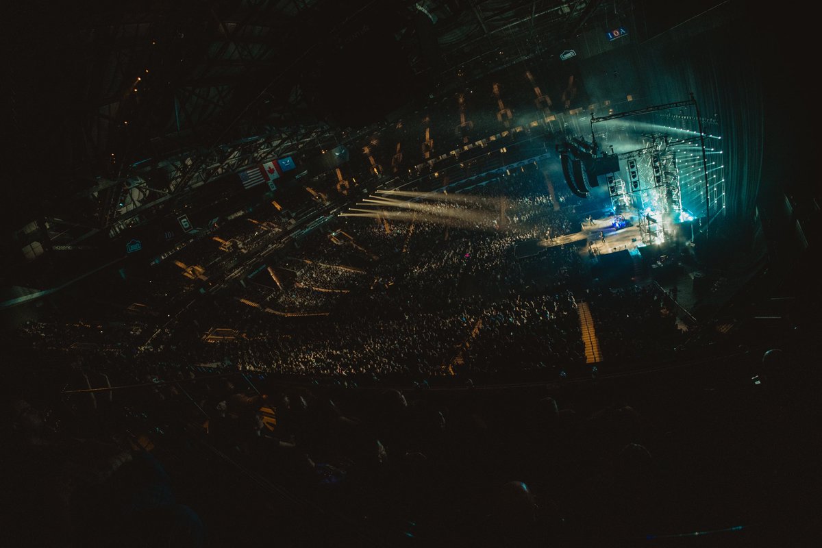 Disturbed's tweet photo. Charlotte, you were incredible! 

📸 @britt_bowman 

#Disturbed #TheSickness25 #charlotte #northcarolina https://t.co/UuqMzDagBP