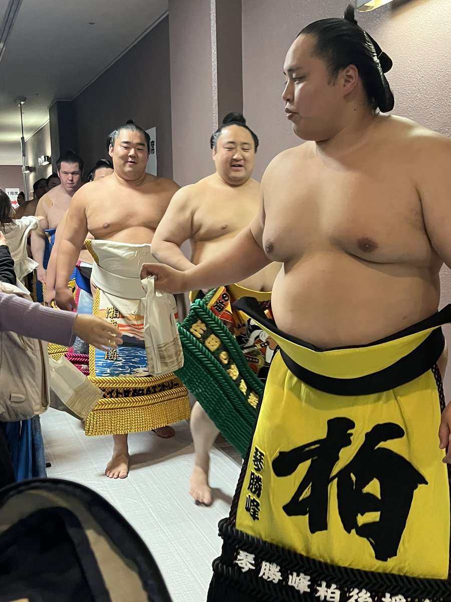 Beernon9's tweet photo. ファンサービス❤️‍🔥
#sumo https://t.co/qRUO6nzeVp