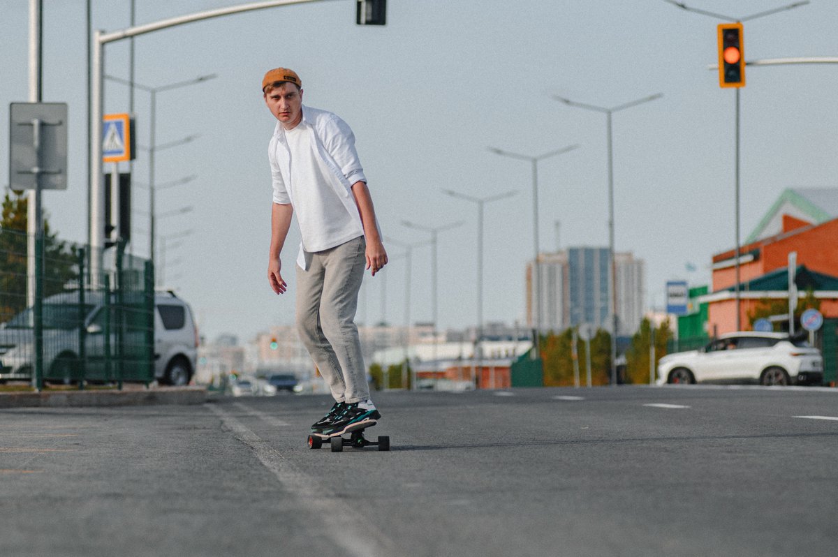 Сфоткай, типа уже умею ездить