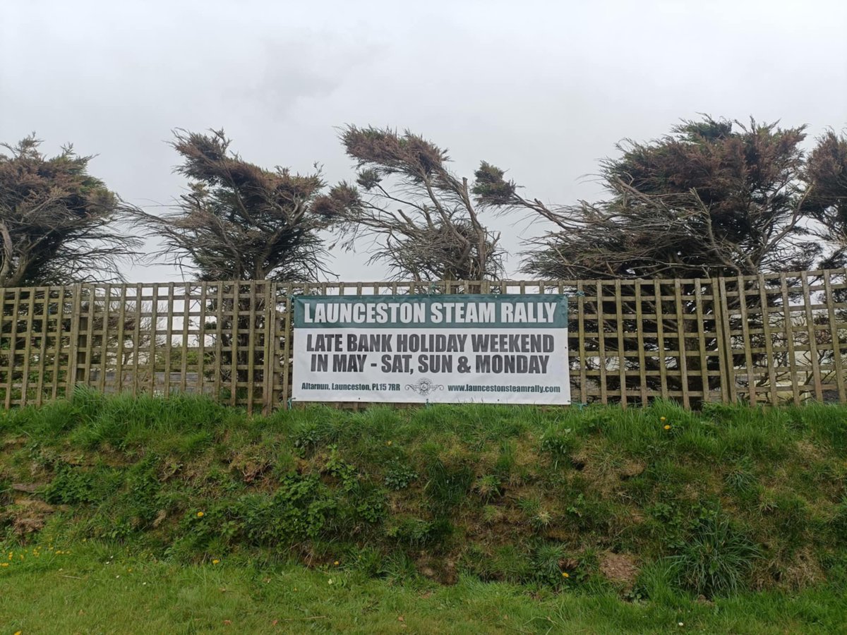 LauncestonRally's tweet photo. Banners are popping up all over North Cornwall. https://t.co/bVwOWQ459a