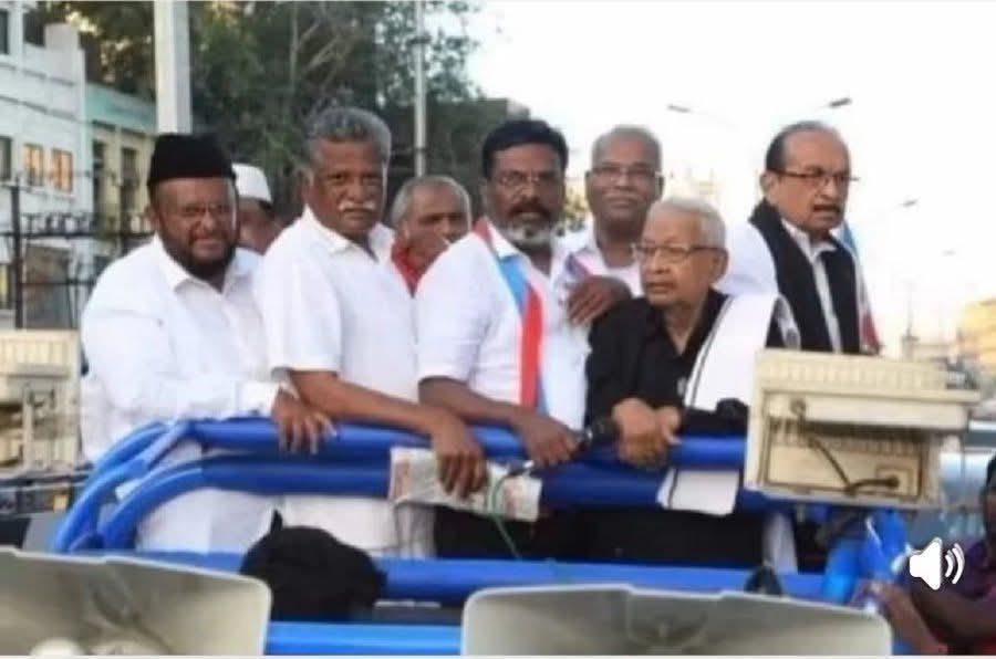 bjpSenthilp's tweet photo. @NainarBJP @mkstalin இவர்கள் தான் அரசியல் விபச்சாரிகள் https://t.co/EDMnY6aJZp