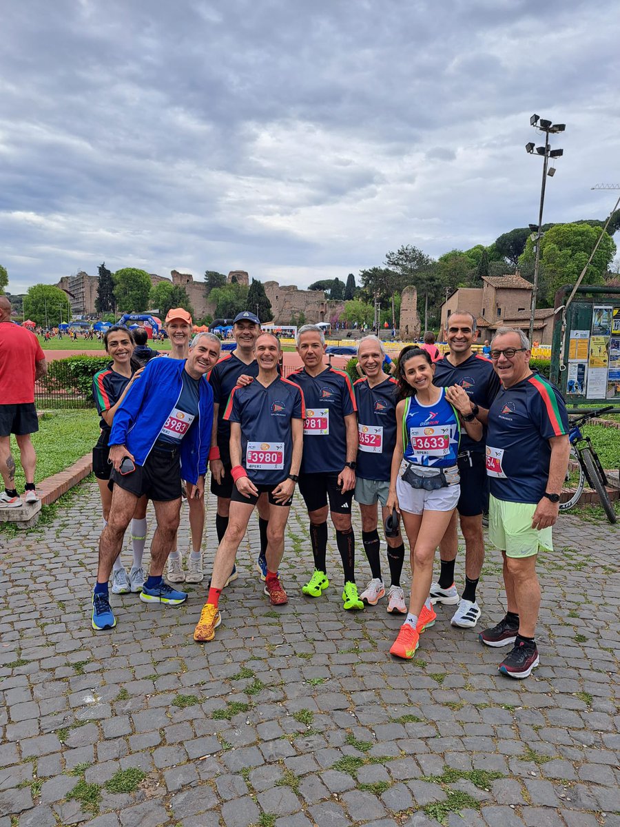 larosa_filippo's tweet photo. La “Regina viarum”, patrimonio @UNESCO, è teatro di una delle corse più belle, da Caracalla a Caracalla, via Cecilia Metella.
L’#Appiarun si corre su parte della mitica maratona degli #Olympics Roma60.
#Diplirunners pronti ad affrontare i 16,7 km sulla Via Appia… sarà dura! https://t.co/kvJLtBnpNn