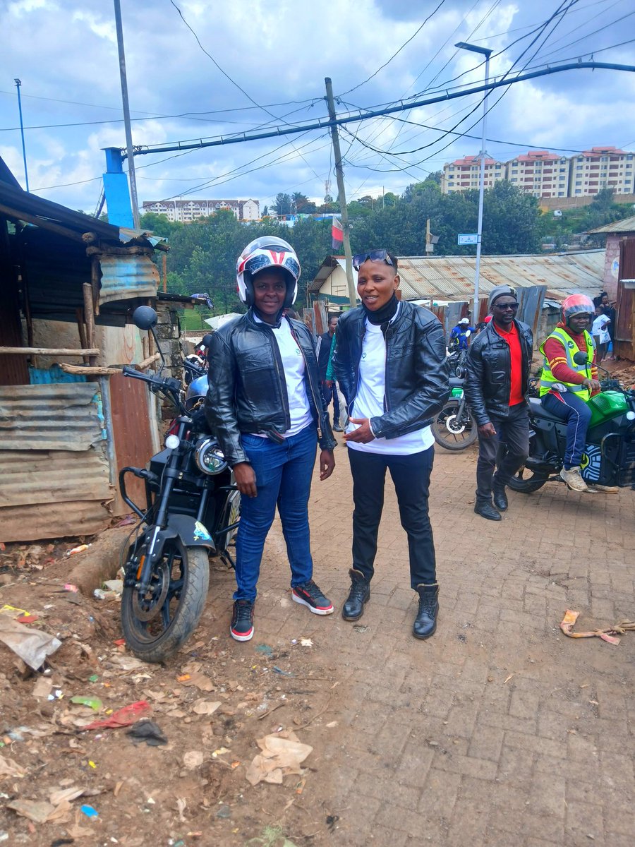 catejohn13's tweet photo. Good morning guys,how can you advice us?Tunataka kua  madriver sasa.We have all valid documents.. where do we Start?Na mtu asituambie tununue gari ;we are thinking of starting with partners...Anyone ready to partner with us 🫠 https://t.co/PJMSgS61v9