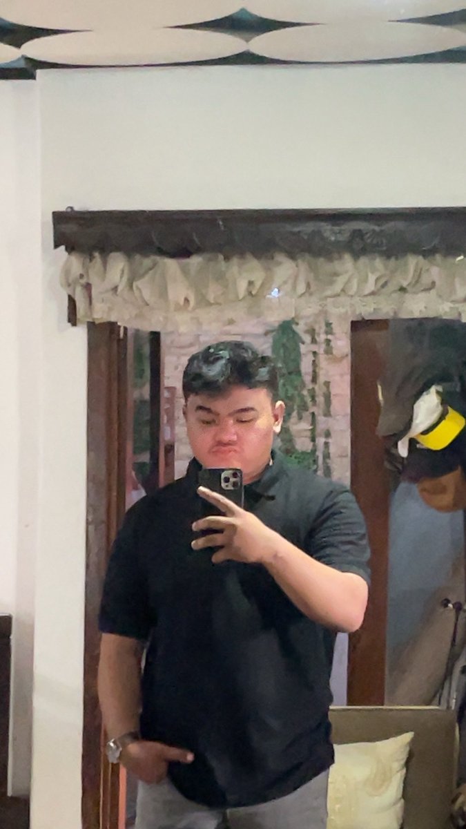 cigafterzan's tweet photo. [CHUBBY OR CHASER APPLICATION]

Nama: Ojan
Usia: 22
Pekerjaan: students
Domisili: bdg
Zodiak: Taurus
Tinggi Badan: 173
Hobi: main game,nonton film
Chubby/Chaser: Chubby
Fun fact: 
- sering dikira t
- clingy and hyper
- anaknya physical touch bgt

*insert pic/vid* https://t.co/vSbUShcTCE