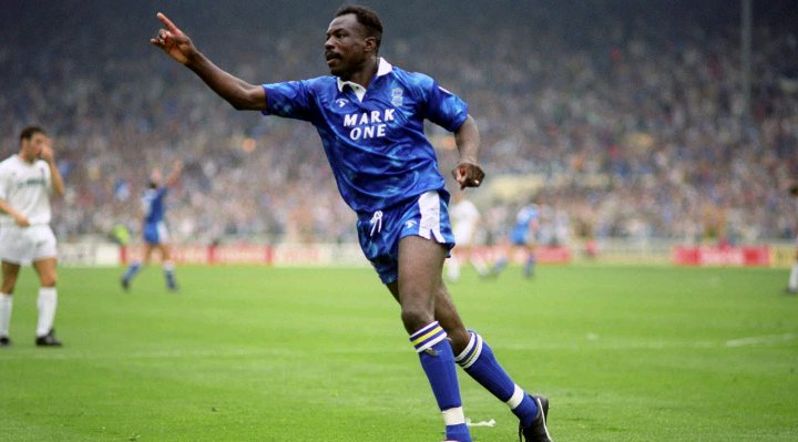 Blue Tone tweet media