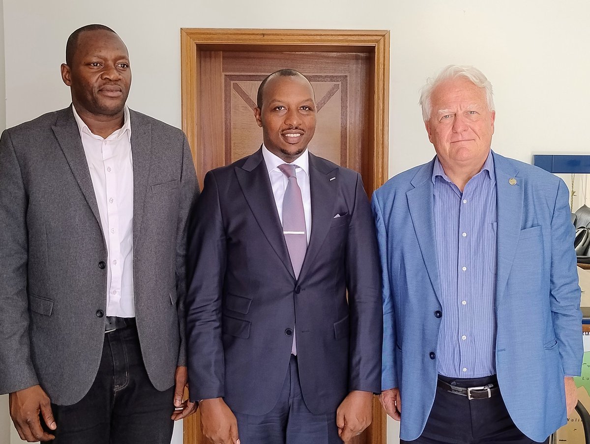 peterfahren's tweet image. I visited Goma and had good talks with the governor of North Kivu Manzi Willy and others. He illustrated the ongoing genocidal actions against the Tutsi population in Eastern DRC. This has also been documented by the UN Special Advisor on Genocide Prevention. He emphasized M23's…