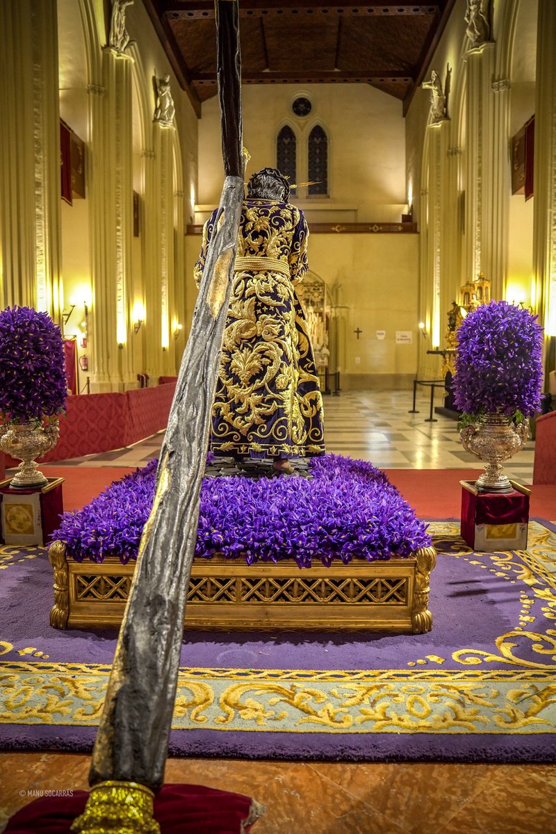 🟣 BESAMANOS DEL SEÑOR DE LA SALUD

Es Domingo de Ramos y en nuestro Santuario, el Señor de la Salud preside el Altar para la Misa de Palmas a las 10:30h. y posterior Besamanos que culminará a las 20h.

𝑽𝒊𝒆𝒏𝒆 𝒆𝒍 𝑺𝒆𝒏̃𝒐𝒓 𝒗𝒆𝒔𝒕𝒊𝒅𝒐 𝒅𝒆 𝑴𝒂𝒋𝒆𝒔𝒕𝒂𝒅,
