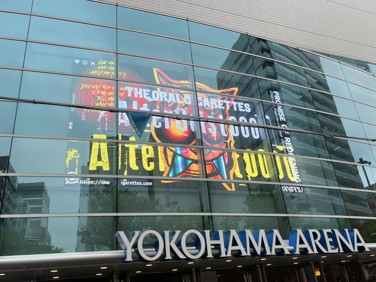 free____free's tweet photo. バースデーライブとか最高か？？？ https://t.co/tXZmjDVQvo