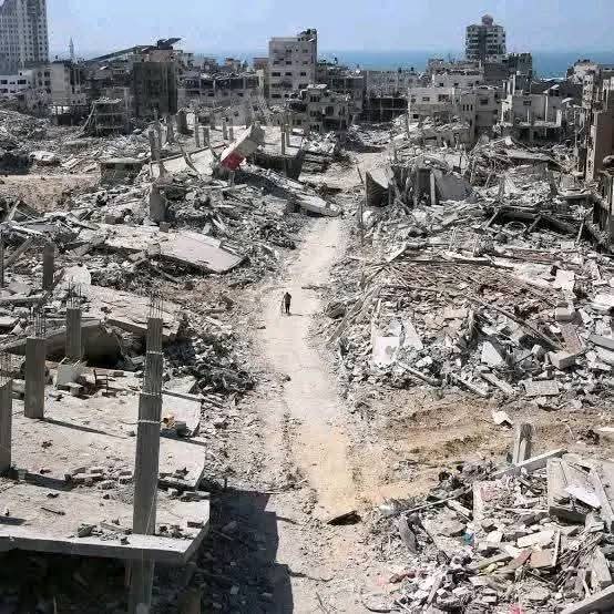 HR8567's tweet photo. "- جو فلسطین کے ساتھ ہیں وہ دعا میں شامل ہوں
یا الٰہی فلسطین کی مدد فرما •"🤲♥️آمین https://t.co/j4zkqBXRCH