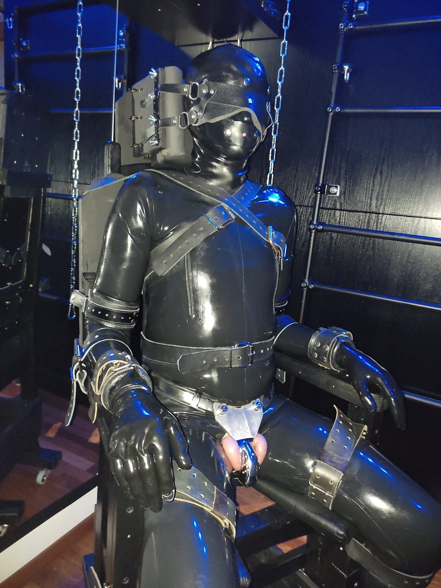 My bondage chair is perfectly designed for objectivation of a rubber gimp. As it is on wheels I can take my gimp everywhere for decoration and entertainment everywhere in my flat